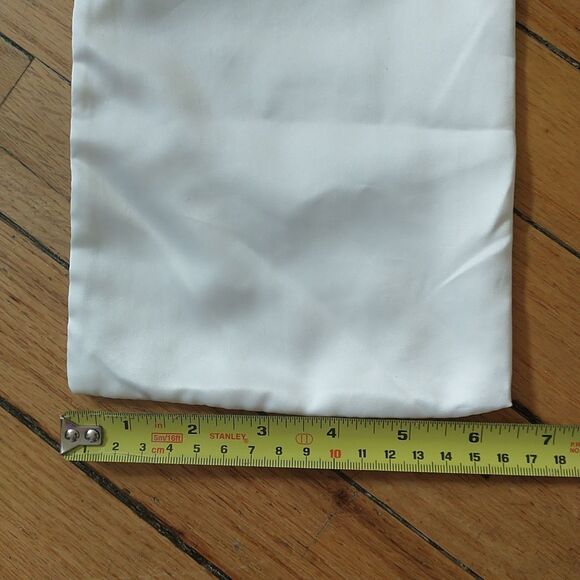 Gucci Shoe Dust Bag Drawstring Satin Storage Travel Bag Logo 6.5x15” - Picture 4 of 5